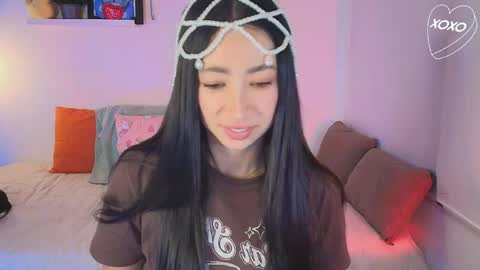 just lily online show from 28, 4, 2026