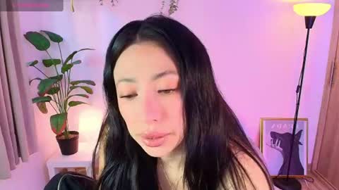 just lily online show from 22, 7, 2026