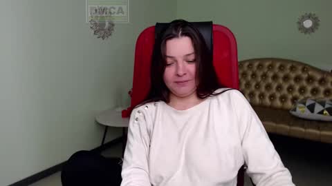 Lily online show from 10, 3, 2025