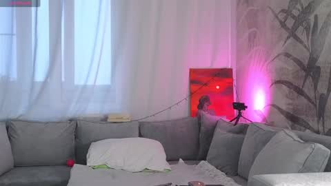 Lily online show from 11, 1, 2025