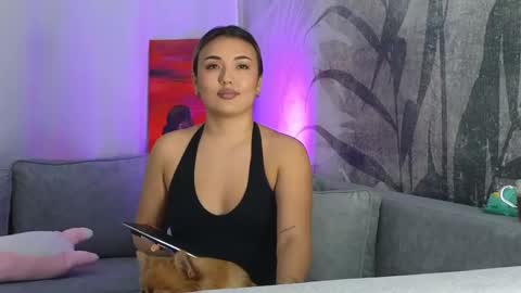 Lily online show from 4, 3, 2025