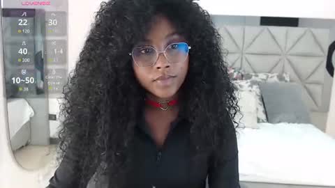 lily_mendoza online show from 12, 7, 2026