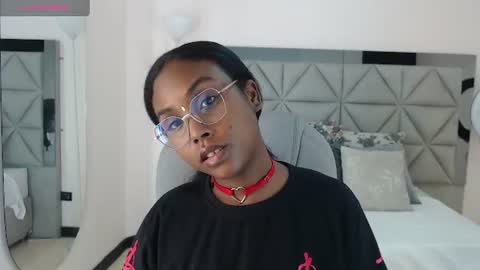 lily_mendoza online show from 27, 7, 2026