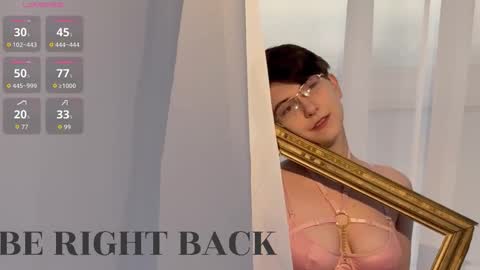 Lily online show from 2, 11, 2025