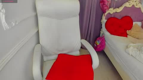 Snapshot of lily_merlin chatting on 30, 4, 2026 Lily online show from 30, 4, 2026