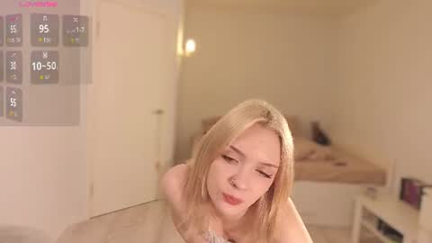 Lily online show from 19, 7, 2026