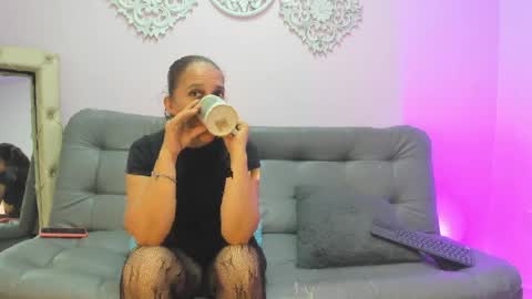 lily_rose0 online show from 28, 4, 2026