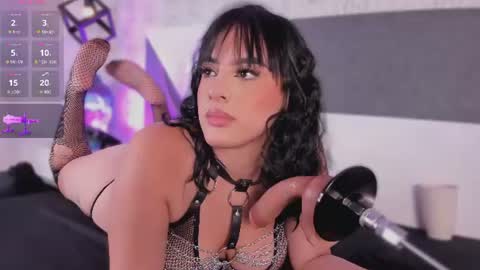 Snapshot of lily_stclair chatting on 7, 7, 2026 . online show from 7, 7, 2026