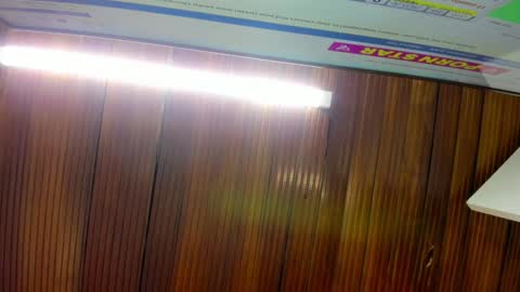 lily_waist online show from 1, 2, 2025