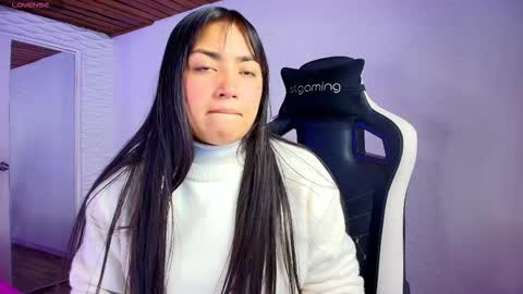 lily_waist online show from 25, 9, 2025