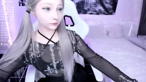 Lily online show from 25, 2, 2026