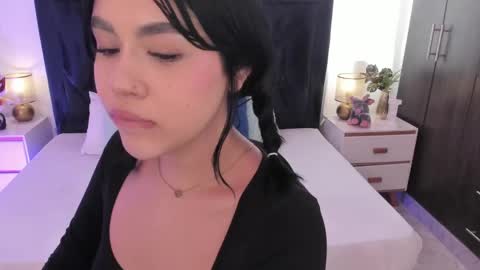 Snapshot of lily_woodz chatting on 29, 5, 2026 LilyWoodz online show from 29, 5, 2026