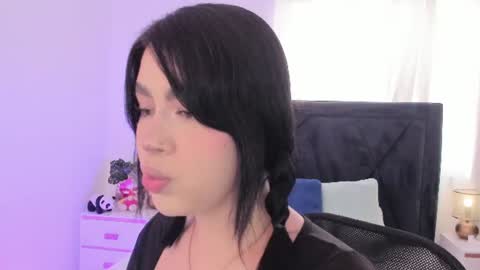 LilyWoodz online show from 21, 6, 2026