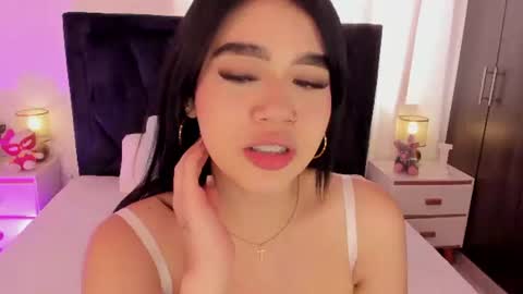 LilyWoodz online show from 28, 7, 2026
