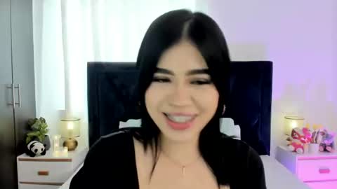 LilyWoodz online show from 4, 8, 2026
