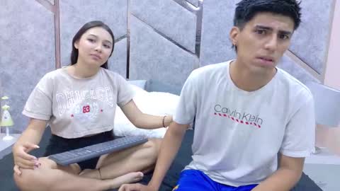 Snapshot of lily_y_finn chatting on 22, 11, 2025 LYLY Y FINN online show from 22, 11, 2025