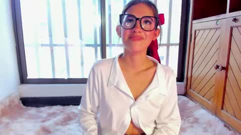 Lili  online show from 28, 7, 2026