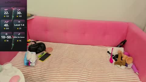 Lily online show from 6, 2, 2025