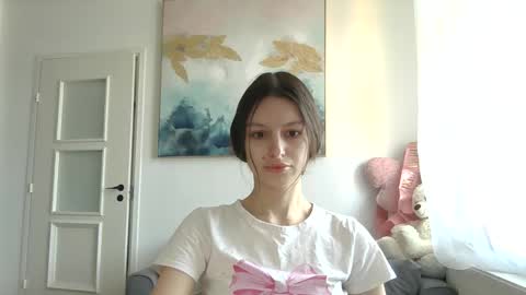 lilycandy_ online show from 18, 4, 2026