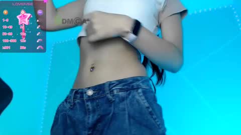 Snapshot of lilylouisee_ chatting on 11, 3, 2025 Liliana louise online show from 11, 3, 2025