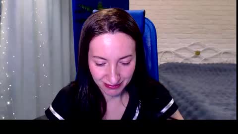 Lily online show from 7, 2, 2026