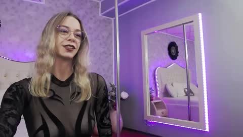      online show from 5, 10, 2025