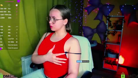 Lily online show from 27, 4, 2026