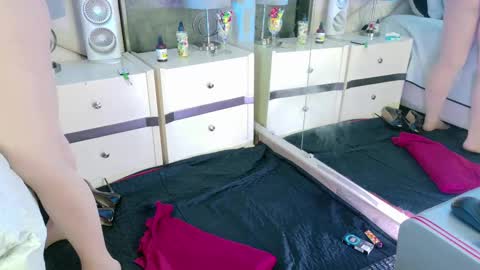 Lilly online show from 20, 9, 2025