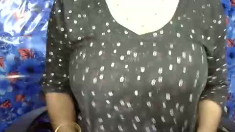 limaakter246618 online show from 8, 10, 2025