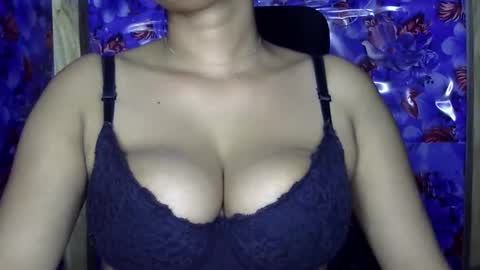 limaakter246618 online show from 19, 3, 2026