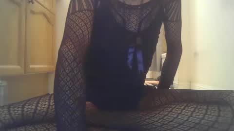 limpclitsissyfemboy online show from 13, 10, 2025