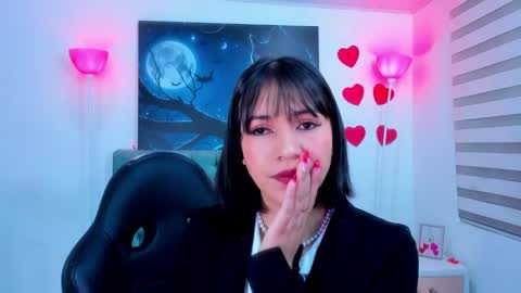  Lina Bedoya  online show from 20, 2, 2025