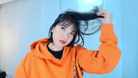  Lina Bedoya  online show from 10, 9, 2025