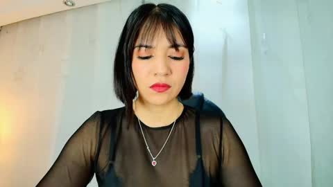 Snapshot of lina_bedoya chatting on 15, 5, 2026 Lina Bedoya online show from 15, 5, 2026