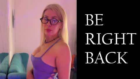 lina_bennet online show from 22, 6, 2026