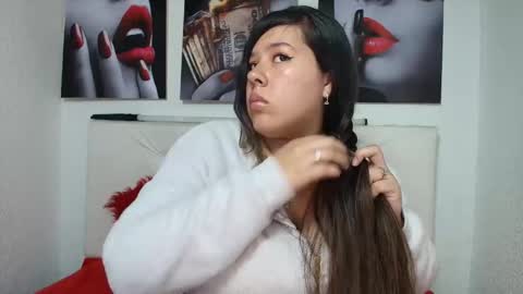 Snapshot of lina_browm chatting on 8, 6, 2026 Lina Browm online show from 8, 6, 2026