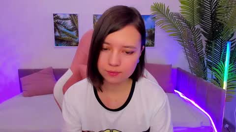 Lina online show from 9, 2, 2025