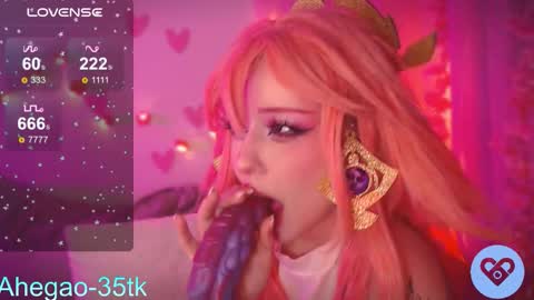 Hey im Lina Ur cosplay waifu  online show from 17, 3, 2026