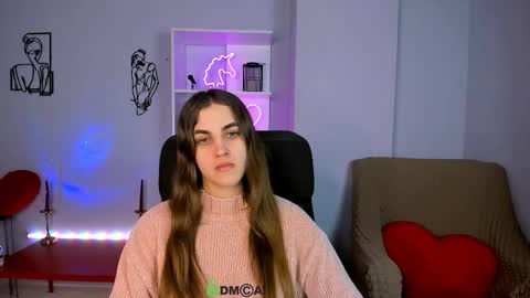 lina_fox12 online show from 5, 12, 2025