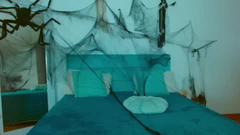 lina_muse_ online show from 28, 10, 2025