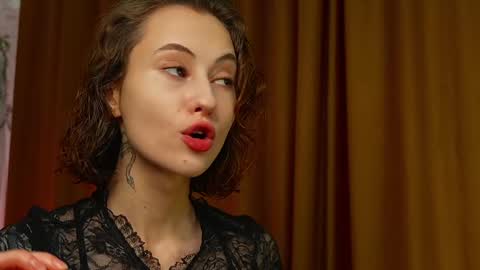 Lina -  online show from 8, 2, 2025