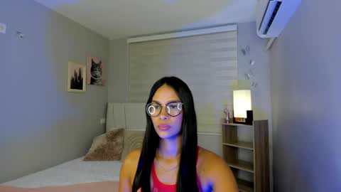 LINA  online show from 11, 5, 2026