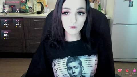 Lina 3  1715622743 online show from 16, 9, 2025