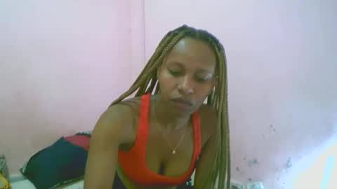 linah1123 online show from 25, 4, 2026