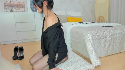 Lina Fanslymysensualworld online show from 5, 2, 2025