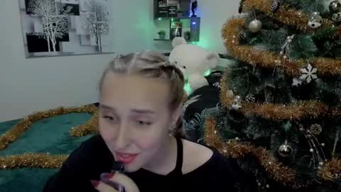 Lina online show from 15, 12, 2024