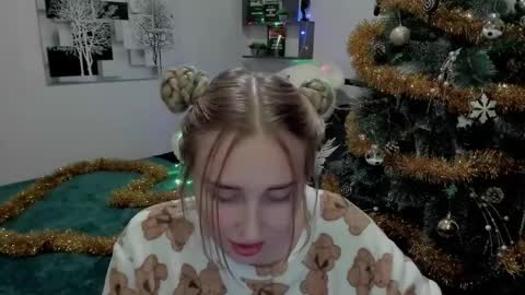 Lina online show from 18, 12, 2024