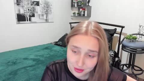 Lina online show from 18, 1, 2025