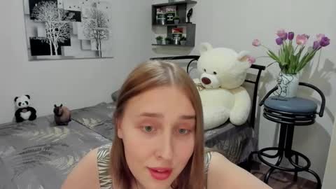 Lina online show from 10, 3, 2025