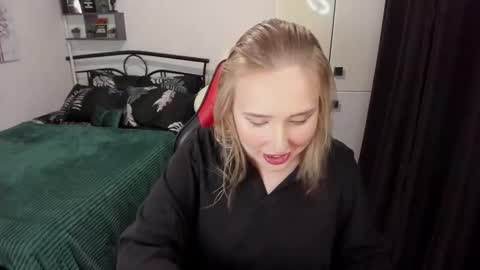 Lina online show from 22, 9, 2025